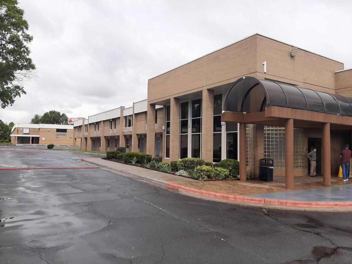 Econo Lodge Airport Near Billy Graham Parkway 샬럿 외부 사진