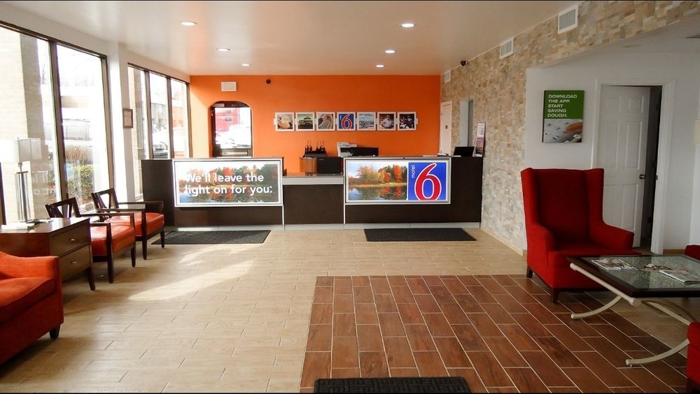 Econo Lodge Airport Near Billy Graham Parkway 샬럿 외부 사진